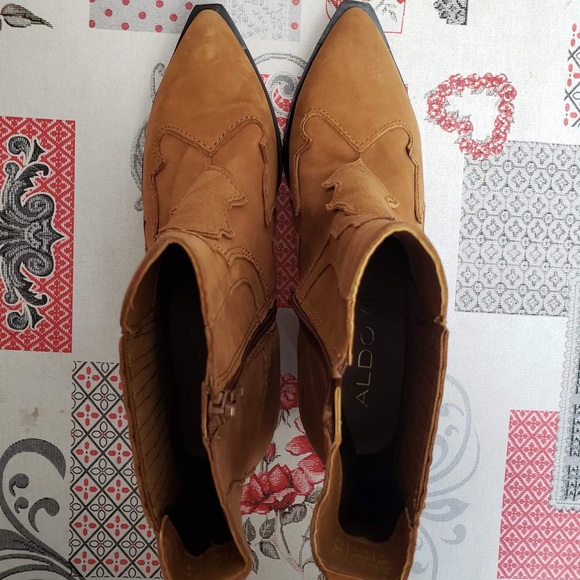 Aldo Brown Suede Boots Size 7 - Picture 9 of 11